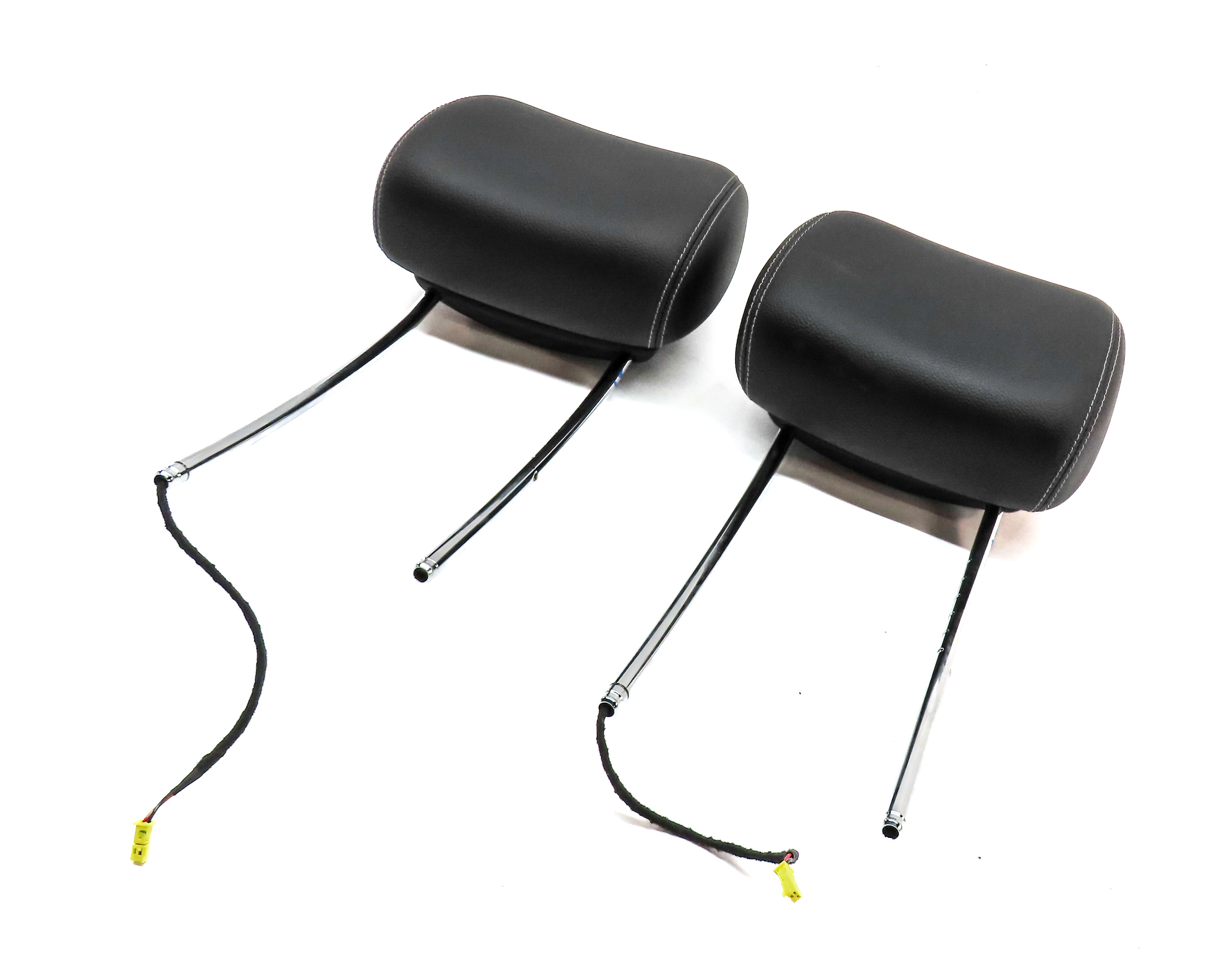 07-09 MERCEDES GL-CLASS X164 FRONT LEFT & RIGHT SEAT HEADREST SET/2(Black)  — exact item pictured